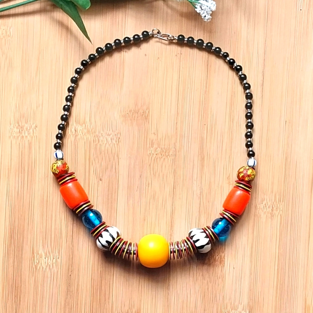 1PC Beautiful Kenyan Modern Trade Bead Necklace - Picture 3 of 5